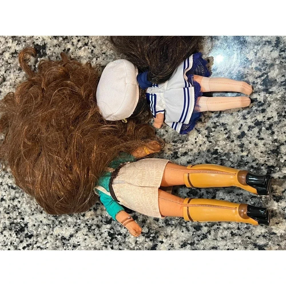3 Na Na Na Surprise Girl Doll